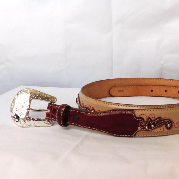 Justin Womens Leather Belt Size 36 Tan Red Applique  Silvertone Buckle Tan - Picture 2 of 6